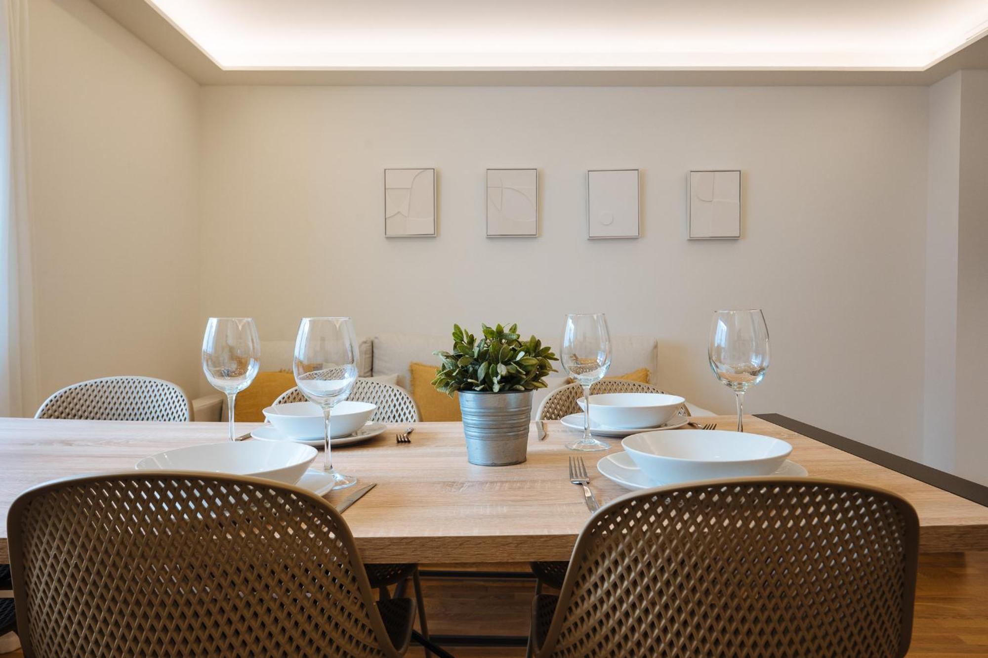 The Zentral Suites & Apartments إشبيلية المظهر الخارجي الصورة