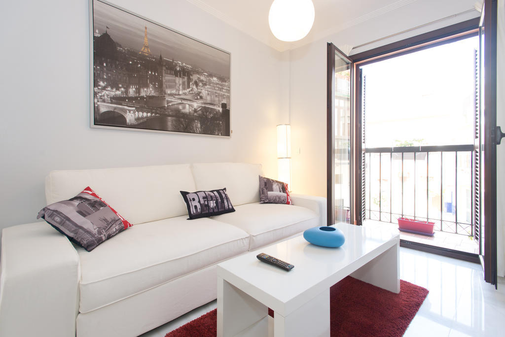 The Zentral Suites & Apartments إشبيلية المظهر الخارجي الصورة